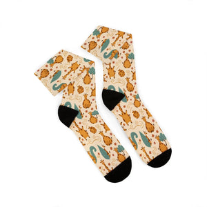 Cute Giraffe Pattern Sublimation Socks — Fun Animal Crew Socks for Kids & Adults