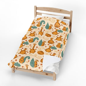 Giraffe Friends Velveteen Plush Blanket