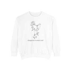 DipaliZ sweatshirt lettered Dangerous Women Read with minimal florals