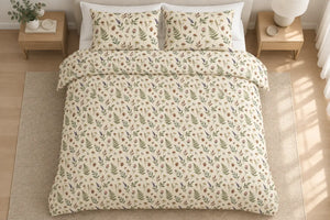 Wide white gaps between leaves in the DipaliZ botanical bed set