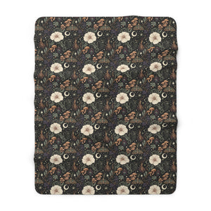 Celestial Floral Sherpa Blanket — Cozy Moon & Mushroom Fleece Throw
