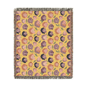Floral Woven Blanket — Retro Rose Pattern Throw for Cozy Home Decor