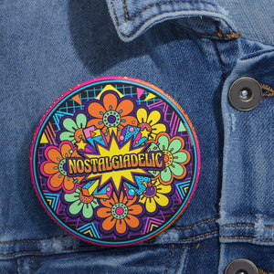 Nostalgic Psychedelic Pin Button — Retro Floral 60s/70s Vibe