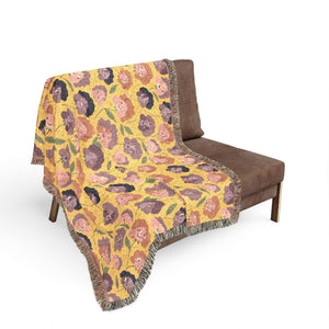 Floral Woven Blanket — Retro Rose Pattern Throw for Cozy Home Decor