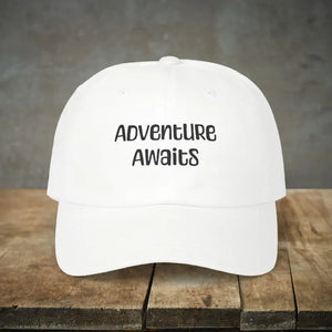 White Dad Cap - Adventure Awaits Classic Everyday Style - Dipaliz - one Size - Baseball Caps