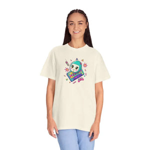 Retro Video Game T-shirt - Space Alien Handheld Design - Dipaliz