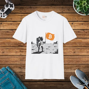 Bitcoin Flag Unisex Softstyle Tee Astronaut Moon Design - Dipaliz - White / s - T-shirts