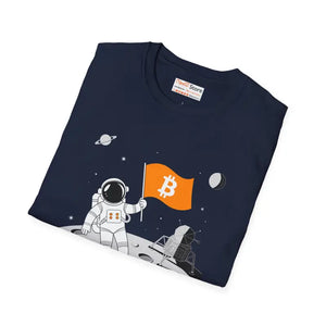 T-shirt - Moon Surface Astronaut Bitcoin Flag Unisex Softstyle Tee - Dipaliz