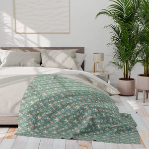 Home Decor - Arctic Fleece Blanket - Pastel Polar Bear Cozy Throw - Dipaliz