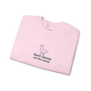 Cozy Unisex Heavy Blend Sweatshirt - Aunt Goose Design - Dipaliz - Sweatshirts