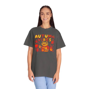 Autumn Vibes Frog Tee - Cozy Fall Fashion Comfort - Dipaliz - T-shirts