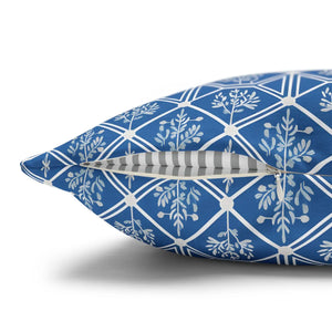 Blue Geometric Floral – 18x18 Square Cover - Dipaliz - Chair & Sofa Cushion Covers