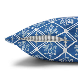 Blue Geometric Floral – 18x18 Square Cover - Dipaliz - Chair & Sofa Cushion Covers