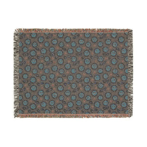 Slim overlapping stems in the DipaliZ scattered boho floral design