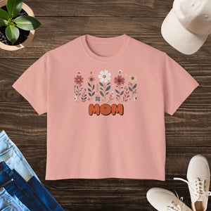 Boxy Fit Women’s Tee Flowers - Sewn-in Twill Label - Dipaliz - Peachy / s - T-shirts