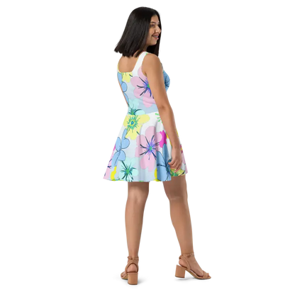 Skater Dress Floral Flair - the Must-have Fashion Trend 2024 - Dresses