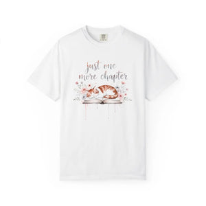 Cat and Books with Text ?Just one More Chapter’ Book Lovers T-shirt - T-shirts