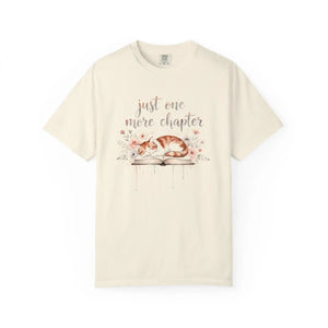 Cat and Books with Text ?Just one More Chapter’ Book Lovers T-shirt - T-shirts