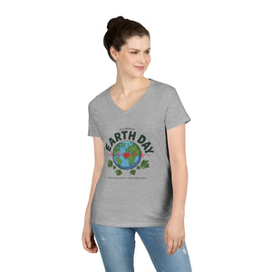 Eco Chic V-neck T-shirt Celebrate Earth Day - Dipaliz - T-shirts