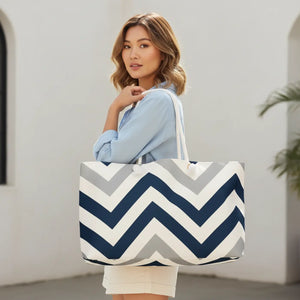 Chic Chevron Weekender Bag - Wave Pattern - Dipaliz - Luggage & Bags