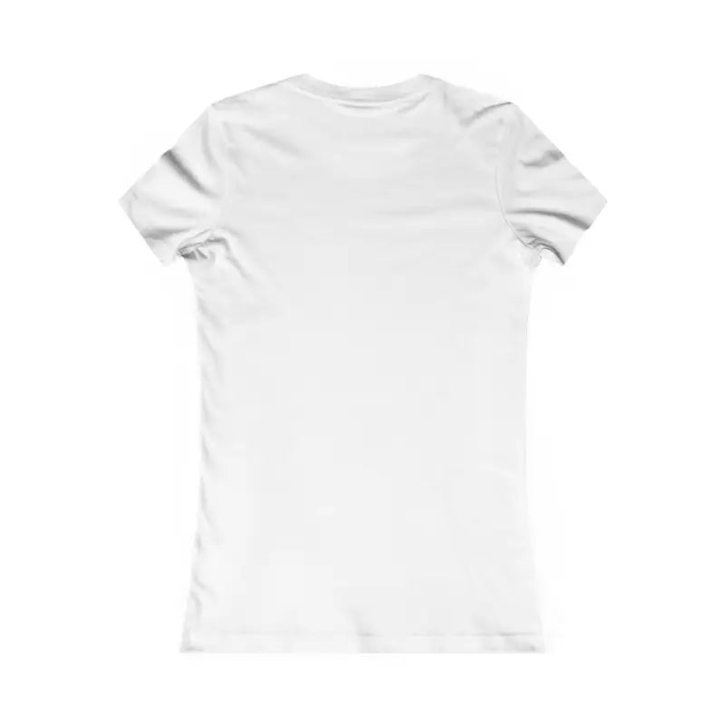 Chic & Comfy Women’s Tee: Trendy Fashion for Moms! - T-shirt