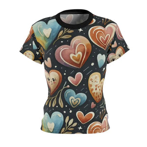 Heart Pattern Women’s Sew Tee - Stylish Polyester Top - Dipaliz - T-shirts