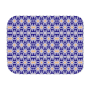 Sherpa Blanket White Flowers Geometric Pattern - Dipaliz - Blankets