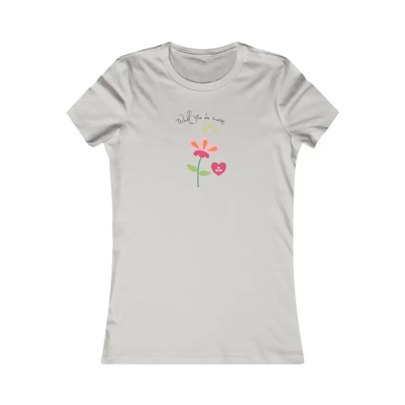 Chic & Comfy: Women’s Favorite Tee for Effortless Style - m / Silver T-shirt