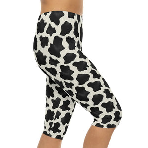 Bold Cow Print Capri Leggings - Activewear Style - Dipaliz