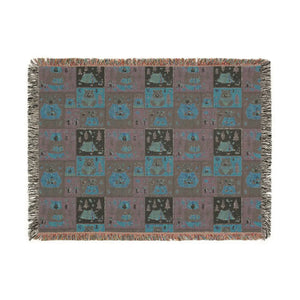 DipaliZ cabin blanket offered in artwork weave and photo weave finishes