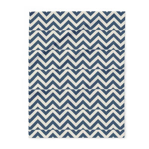 Chevon Arctic Fleece Blanket - Cozy Nights Home Decor - Dipaliz - Blankets