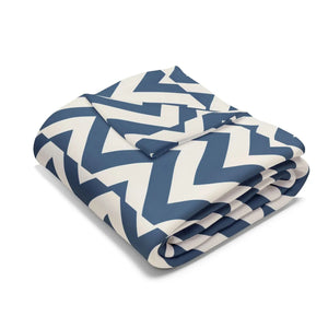 Chevron Arctic Fleece – Cozy Nights Throw - Dipaliz - Blankets