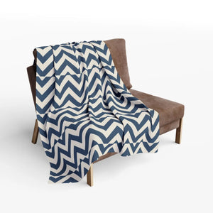 Chevron Arctic Fleece – Cozy Nights Throw - Dipaliz - Blankets