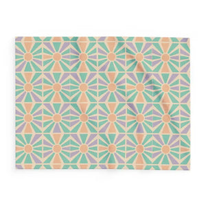 Cozy Geometric Arctic Fleece Blanket - Vibrant Warmth - Dipaliz - Blankets