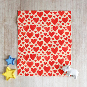 Hearts Throw Blanket – Soft Valentine Gift - Dipaliz - Blankets