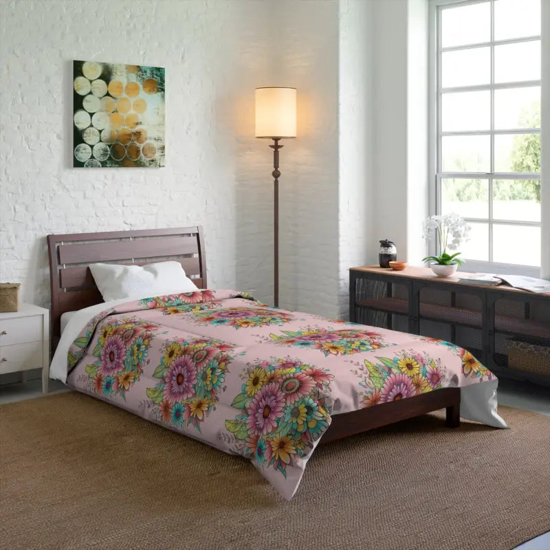 Dreamy Nights: Dipaliz’s Pink Floral Comforter - 68’’ × 88’’ Home Decor