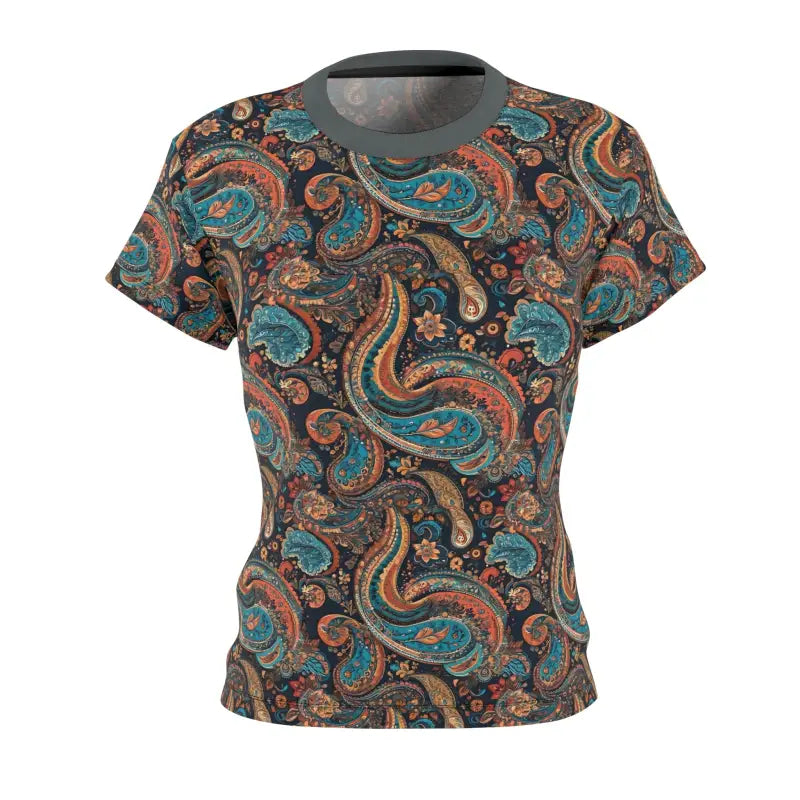 Steal the Show with our Chic Paisley Pattern Tee! - T-shirts