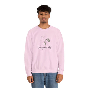 Floral Bunny Graphic Crewneck Sweatshirt - Nature Inspired - Dipaliz - Sweatshirts