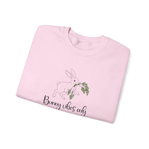 Floral Bunny Graphic Crewneck Sweatshirt - Nature Inspired - Dipaliz - Sweatshirts