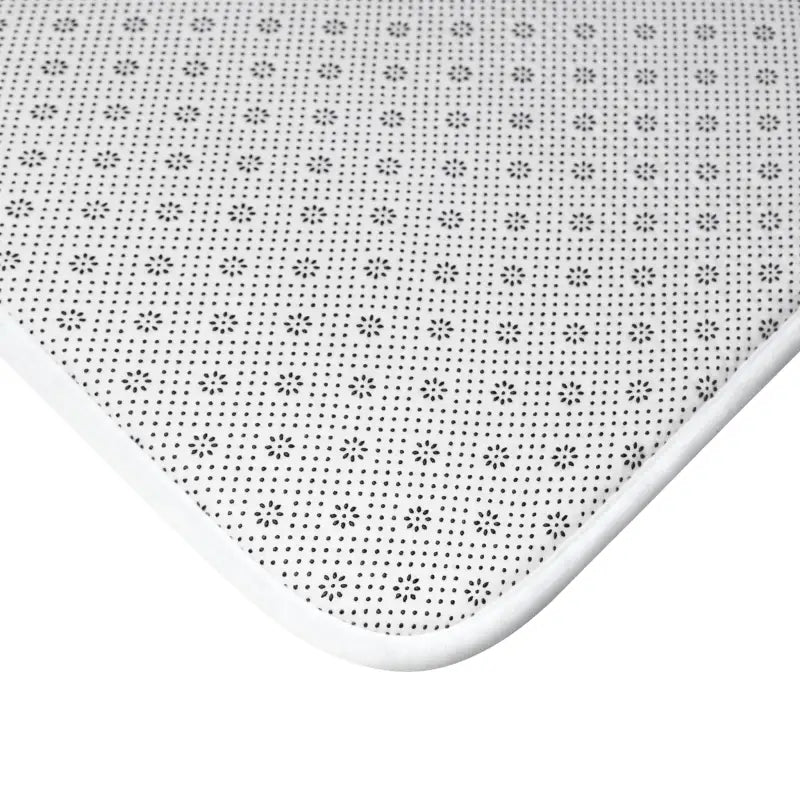 Transform your Bathroom with the Daisy Luxe White Bath Mat Bliss - Home Decor