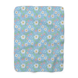 DipaliZ daisy blanket in 30 by 40, 50 by 60 and 60 by 80 inch sizes