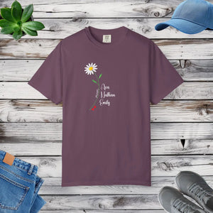 Daisy Stem T-shirt, i Love a Southern Gentleman Floral Tee - Berry / s
