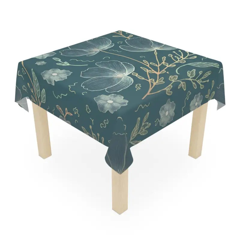 Dazzle Guests with our Quirky One-sided Tablecloth - one Size / White Home Decor