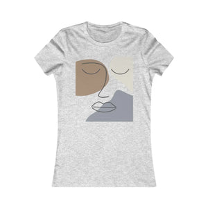 Artsy Women’s Favorite Tee - Abstract Face Cotton - Dipaliz - T-shirts