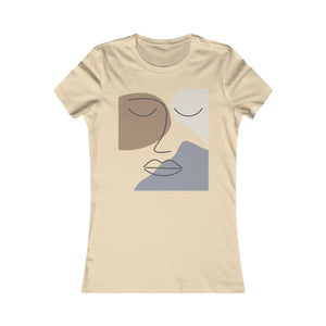 Artsy Women’s Favorite Tee - Abstract Face Cotton - Dipaliz - T-shirts