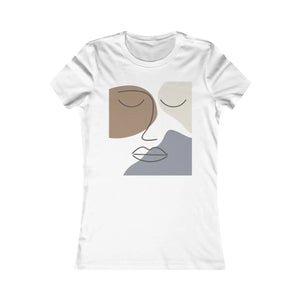 Artsy Women’s Favorite Tee - Abstract Face Cotton - Dipaliz - T-shirts
