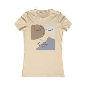 Women’s Favorite Tee - Abstract Face Art Comfort - Dipaliz - s / Soft Cream - T-shirts