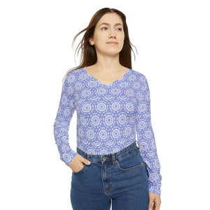 Periwinkle Mandala Women’s Long Sleeve V-neck Shirt (aop) - T-shirts - 2xl