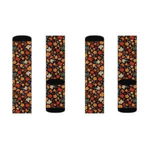 Cozy Autumn Leaves Pattern Socks - Fall Fashion - Dipaliz