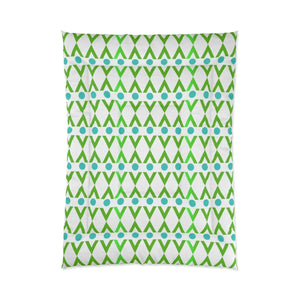 Cozy Green Geometrical Pattern Blanket - Modern - Dipaliz - Quilts & Comforters